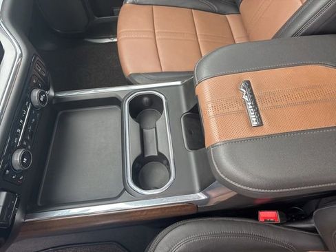 Used 2024 Chevrolet Silverado 2500 High Country image 20