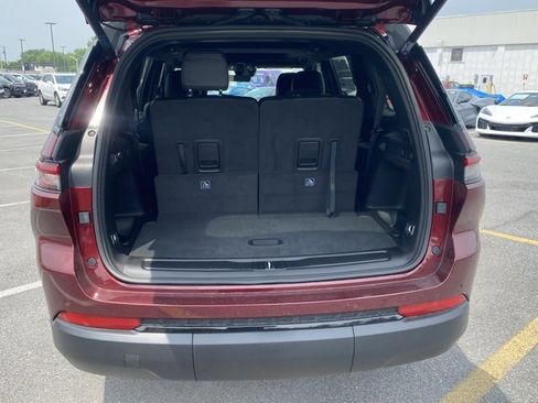 New 2025 Jeep Grand Cherokee L Altitude image 7