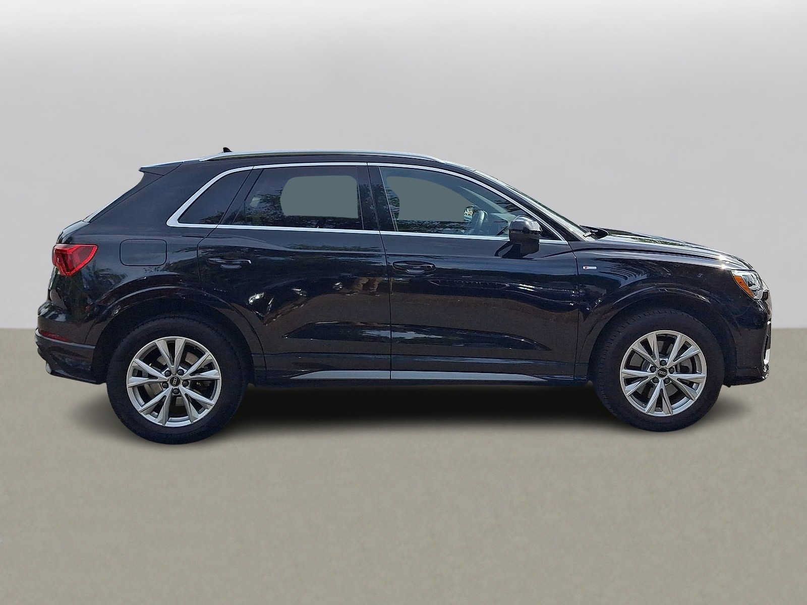Used 2022 Audi Q3 2.0T Premium AWD/4WD image 32