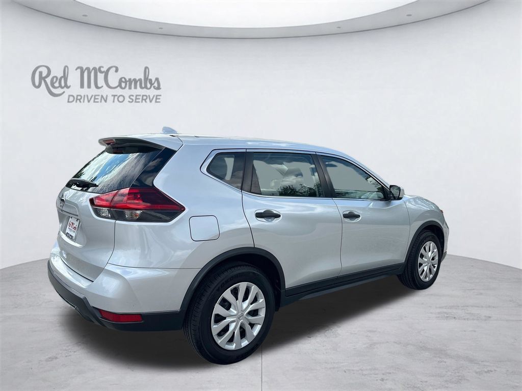 Used 2020 Nissan Rogue S FWD image 3