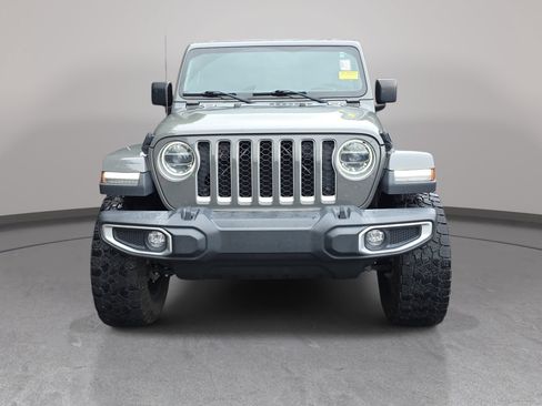 Used 2022 Jeep Gladiator Overland w/ Popular Equipment Package AWD/4WD image 4