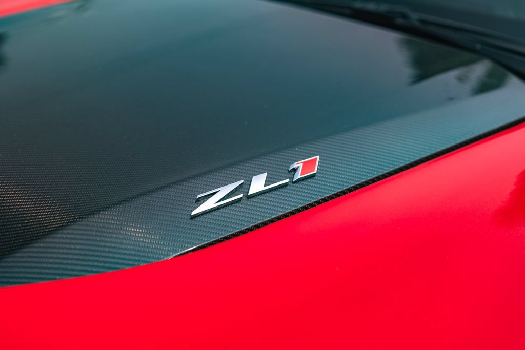 Used 2018 Chevrolet Camaro ZL1 RWD image 14