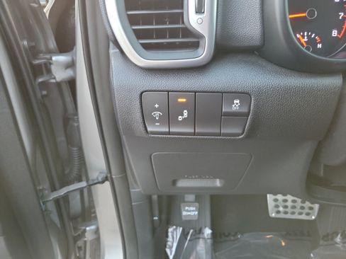 Used 2019 Kia Sportage EX FWD image 31