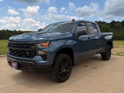 Used 2024 Chevrolet Silverado 1500 Custom Trail Boss w/ LPO, Dark Essentials Package