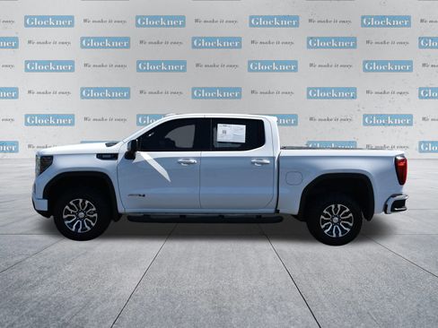 Used 2023 GMC Sierra 1500 AT4 w/ AT4 Preferred Package AWD/4WD image 10