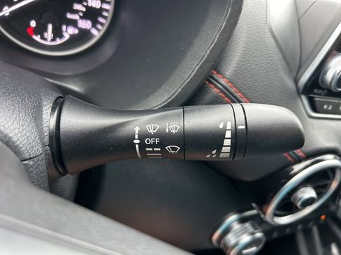 Certified 2024 Nissan Sentra SR image 29