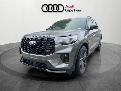 Used 2025 Ford Explorer ST