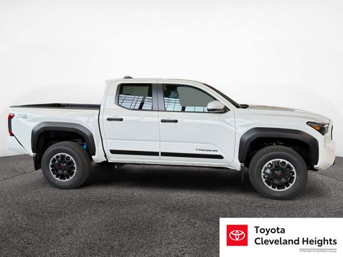 New 2026 Toyota Tacoma TRD Off-Road AWD/4WD image 6