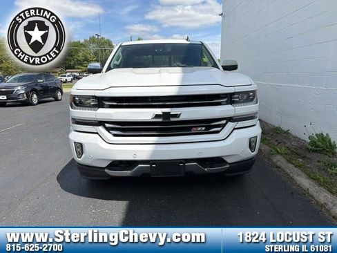 Used 2017 Chevrolet Silverado 1500 LTZ Z71 w/ LTZ Plus Package AWD/4WD image 8