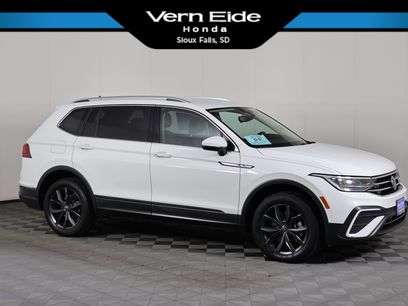 Used 2022 Volkswagen Tiguan SE