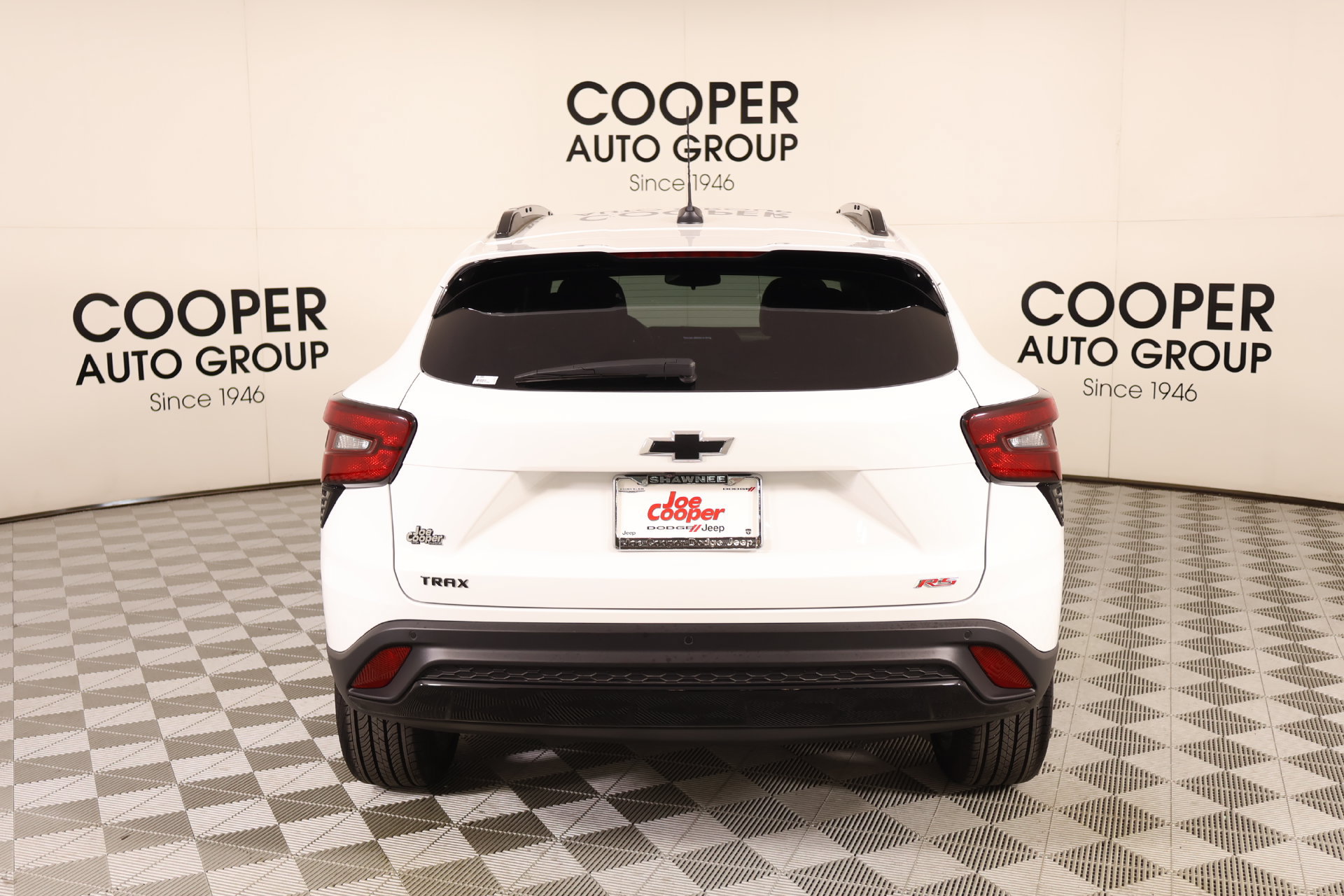 Used 2025 Chevrolet Trax RS w/ Driver Confidence Package FWD image 21