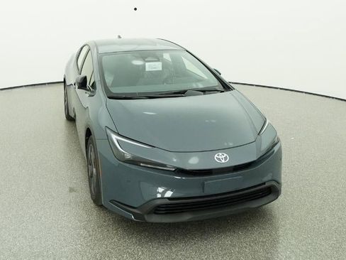 New 2026 Toyota Prius LE image 14