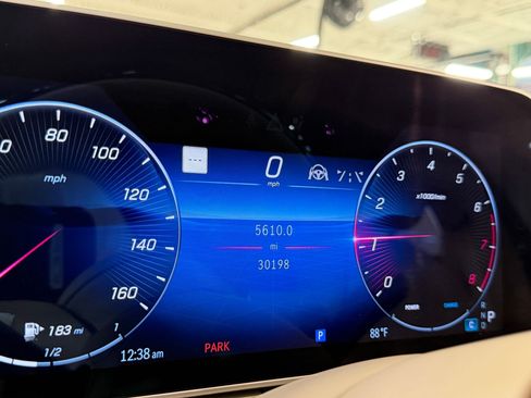 Used 2023 Mercedes-Benz S 500 4MATIC image 26