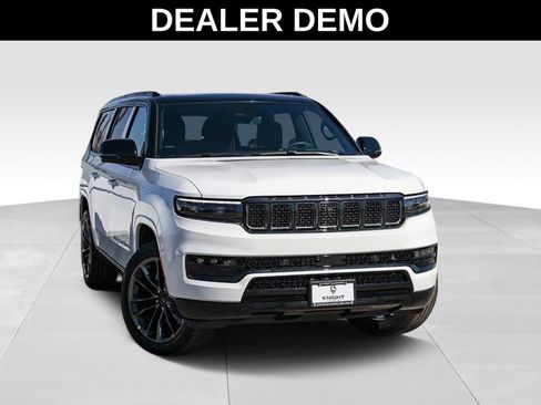 New 2025 Jeep Grand Wagoneer L Series II Obsidian w/ Quick Order Packagew 28T image 2