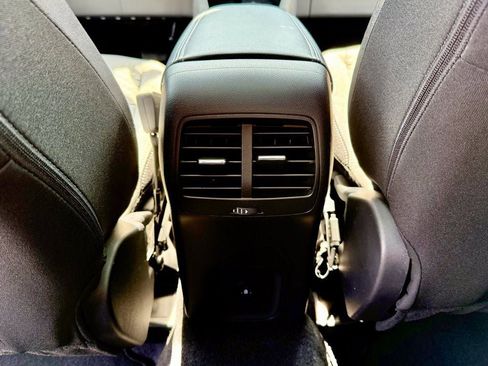 New 2025 Ford Escape Active image 30