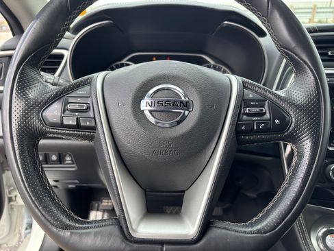 Used 2022 Nissan Maxima Platinum w/ Sport Mat Group image 28