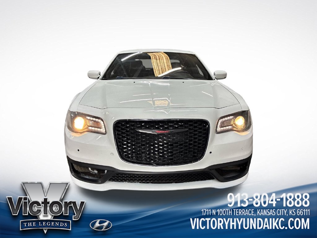 Used 2021 Chrysler 300 S RWD image 2