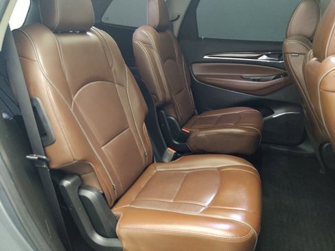 Used 2018 Buick Enclave Avenir w/ Avenir Technology Package image 19