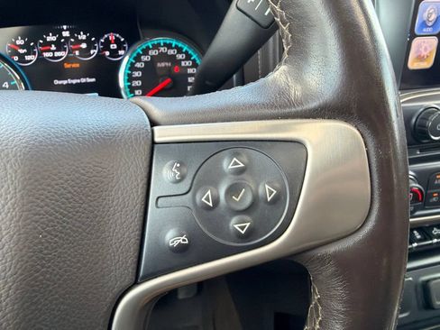 Used 2018 GMC Sierra 2500 Denali w/ Duramax Plus Package AWD/4WD image 10