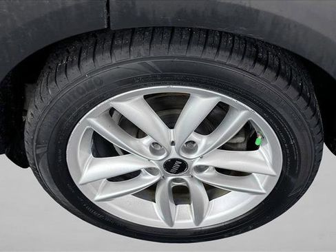 Used 2012 MINI Cooper Countryman S FWD image 9