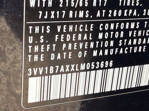 Used 2020 Volkswagen Tiguan S image 31