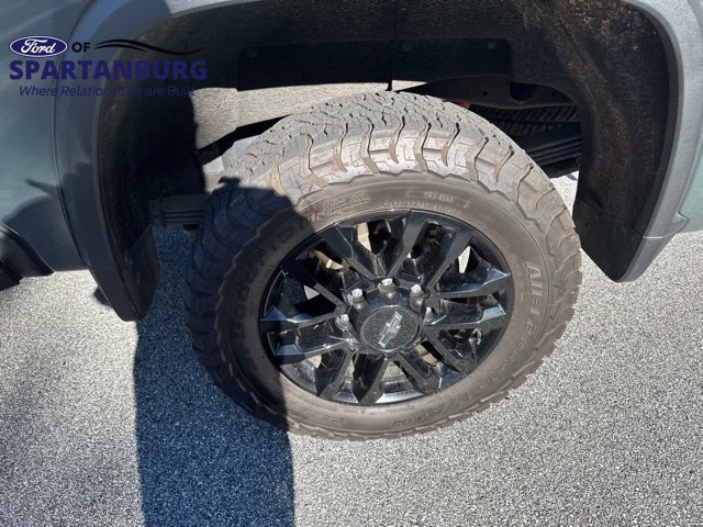 Used 2026 Chevrolet Silverado 2500 LTZ w/ LTZ Plus Package AWD/4WD image 6