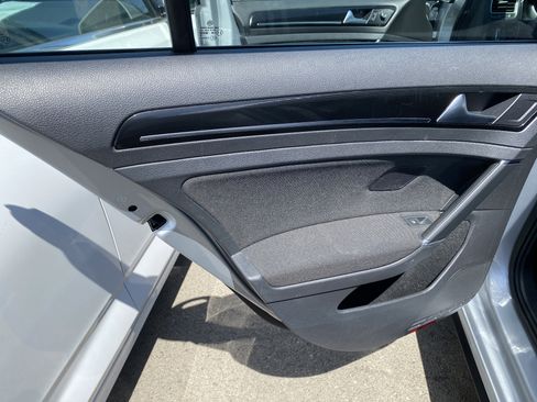 Used 2015 Volkswagen GTI S FWD image 13