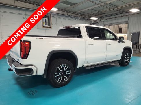Used 2021 GMC Sierra 1500 Elevation w/ X31 Off-Road Package AWD/4WD image 5