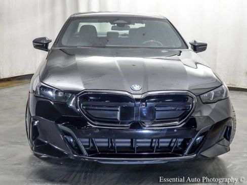 Used 2024 BMW i5 M60 w/ Executive Package image 6