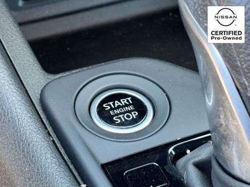 Certified 2025 Nissan Sentra S FWD image 22