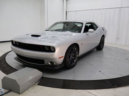 Used 2023 Dodge Challenger R/T Scat Pack w/ Plus Package RWD image 10