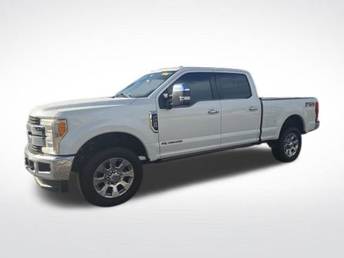 Used 2019 Ford F250 King Ranch w/ King Ranch Ultimate Package AWD/4WD image 6