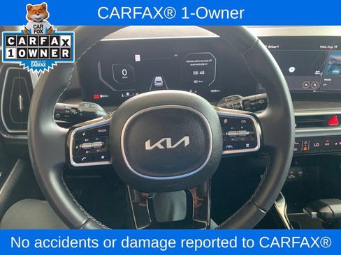 Used 2025 Kia Sorento SX AWD/4WD image 5