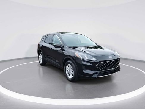 Used 2021 Ford Escape SE w/ Convenience Package AWD/4WD image 2