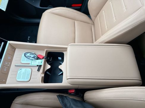 New 2026 Hyundai Santa Fe Calligraphy image 23