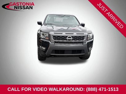 Used 2025 Nissan Frontier SV w/ SV Convenience Package
