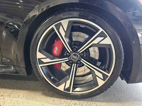 Used 2021 Audi RS 5 w/ Black Optic Carbon Package image 9