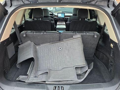 Used 2021 Lincoln Aviator Reserve w/ Elements Package Plus image 10