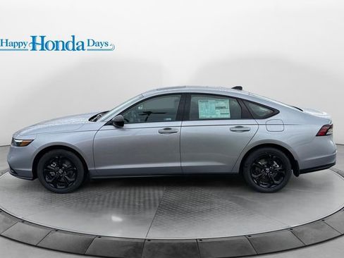 New 2025 Honda Accord SE image 11