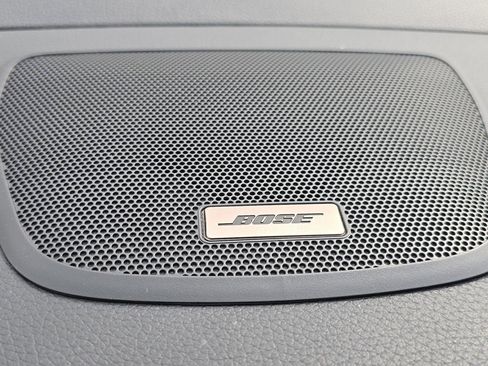 Used 2016 Nissan Rogue SL w/ SL Premium Package image 19