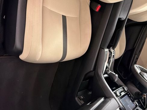 Used 2018 Honda Civic EX image 22