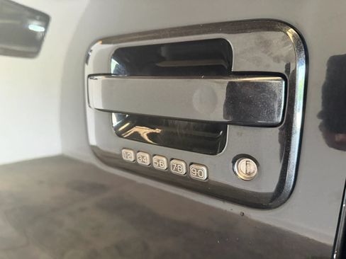 Used 2013 Ford F150 FX4 w/ Luxury Equipment Group AWD/4WD image 8