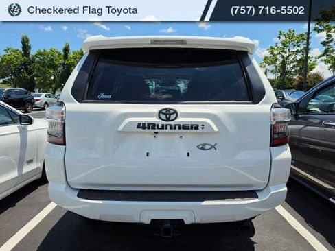 Used 2024 Toyota 4Runner SR5 Premium w/ Moonroof Package AWD/4WD image 5