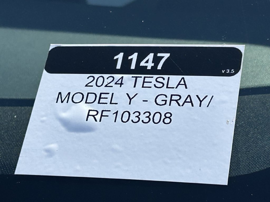 Used 2024 Tesla Model Y Long Range RWD image 30