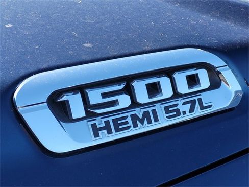 Used 2019 RAM 1500 Limited image 8