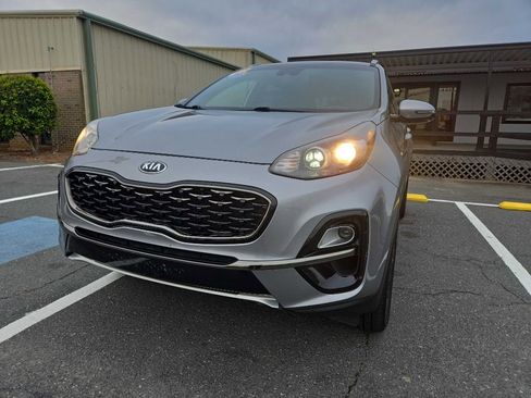 Used 2020 Kia Sportage S AWD/4WD image 30