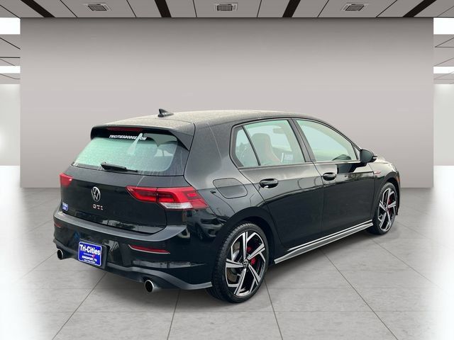 Used 2024 Volkswagen GTI SE FWD image 3