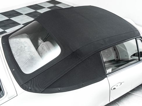 Used 1995 Porsche 911 Cabriolet image 35