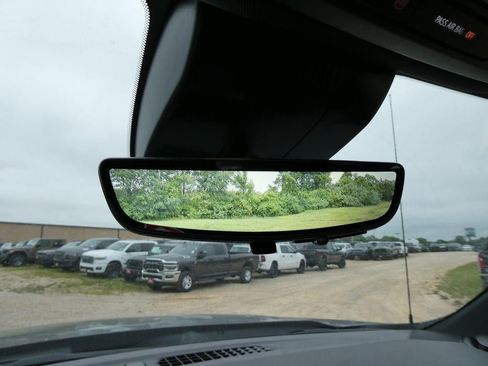 New 2026 Chevrolet Silverado 1500 High Country w/ Midnight Edition AWD/4WD image 28