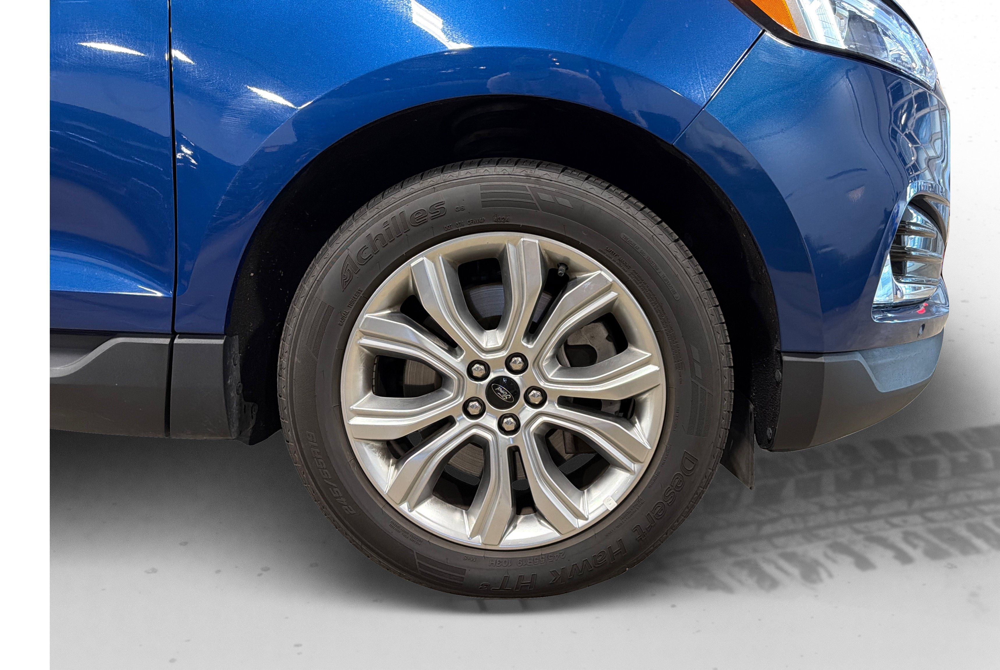 Used 2024 Ford Edge Titanium AWD/4WD image 54